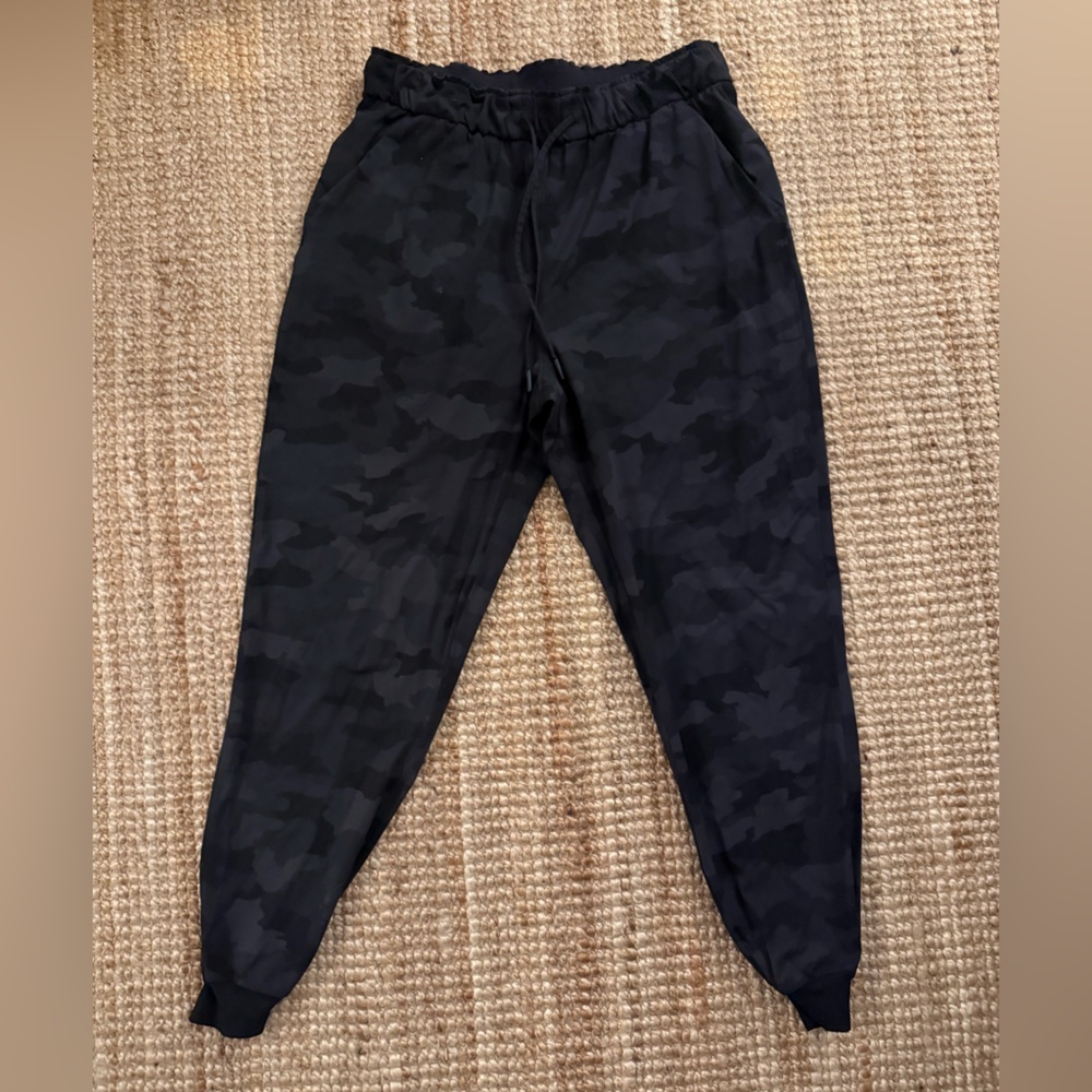 Lululemon Black Camo Jogger Pants